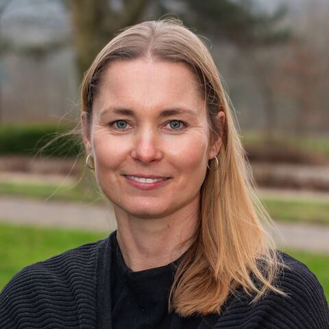 Esther Kracht